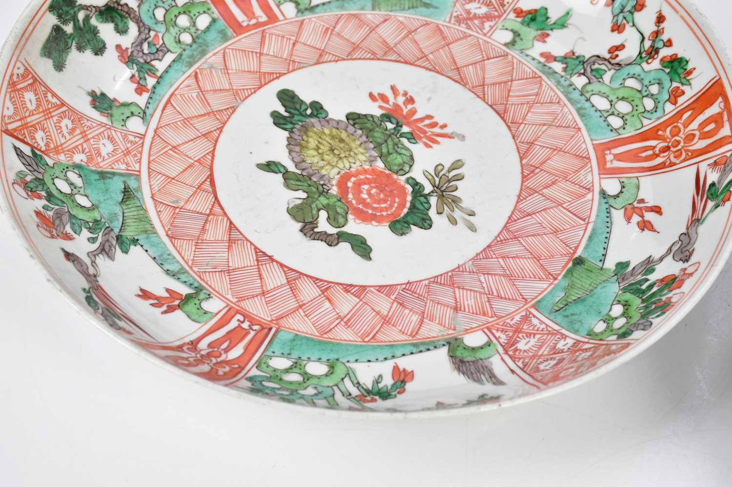 Two 19th century Chinese Famille Verte Wucai plates, each decorated with floral sprays within - Image 4 of 9