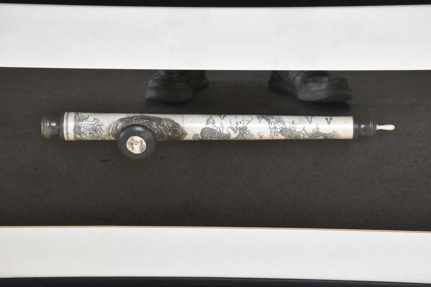 A modern bone opium pipe decorated with dragons, together with a mother of pearl inlaid example, - Image 2 of 4