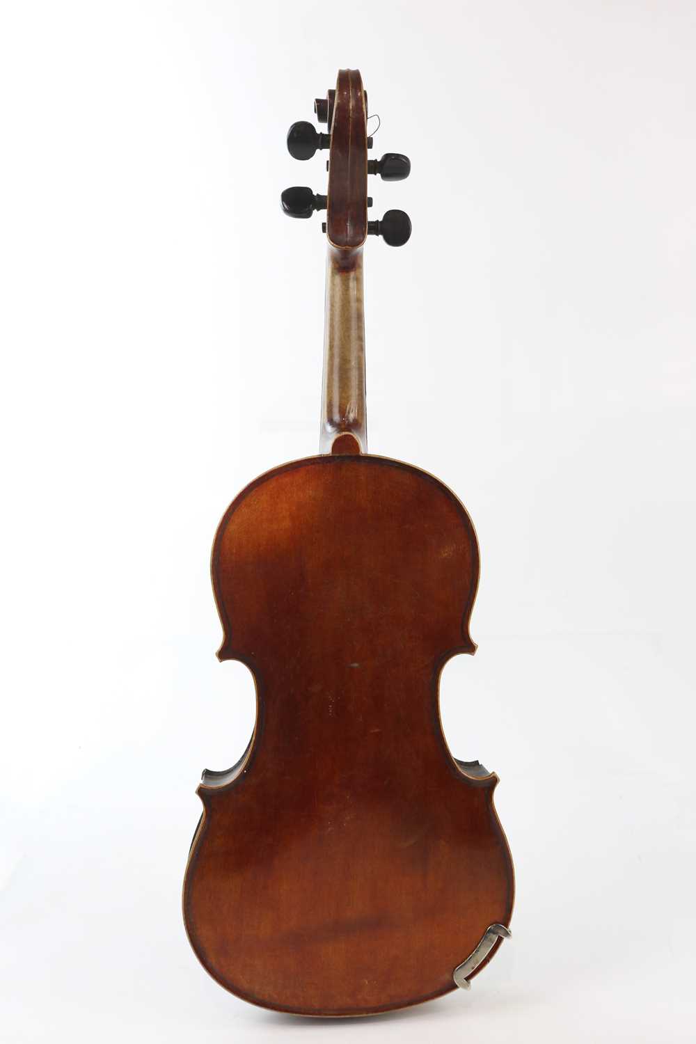 COMPAGNON; a French one piece back three-quarter size violin and bow. - Image 7 of 14