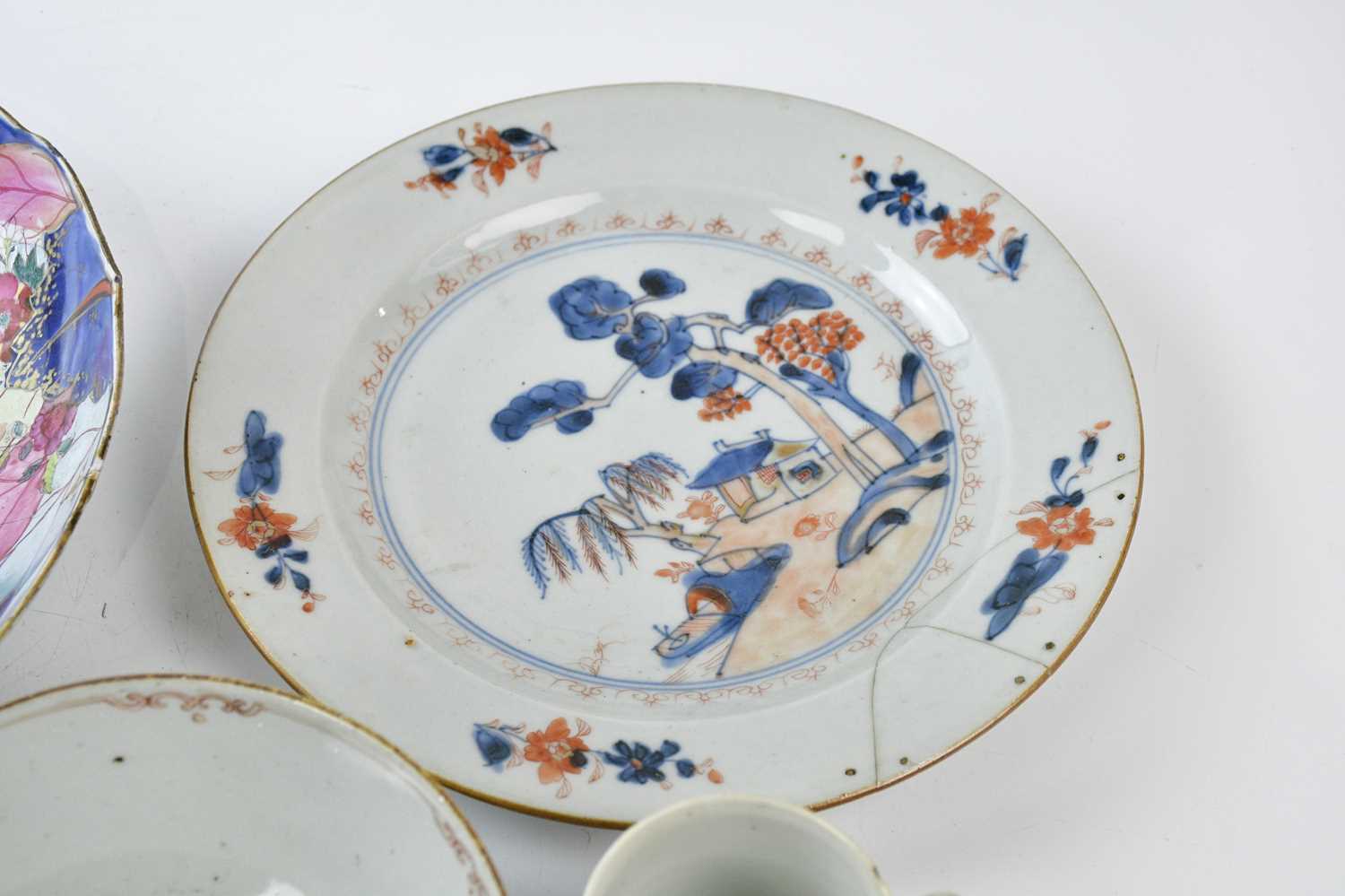 A collection of 18th century and later Chinese porcelain, including a tobacco leaf plate, diameter - Image 5 of 6