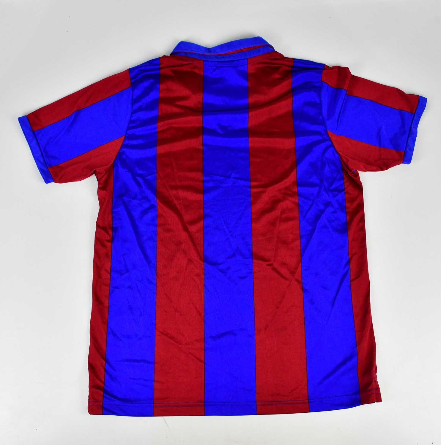 DIEGO MARADONA; a signed Barcelona retro style football shirt, signed to the front, size XL. - Image 3 of 3