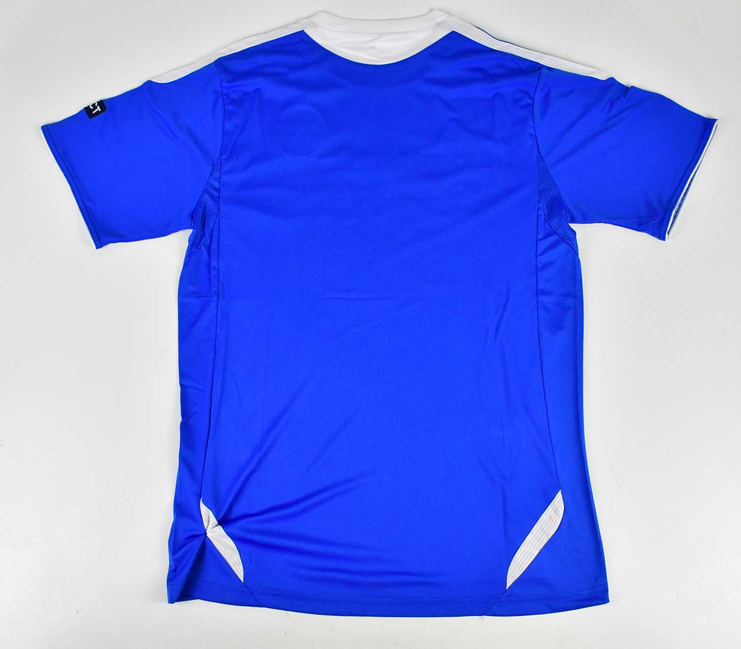CHELSEA; a 2012 Champions League Winner retro style football shirt, signed by Drogba, Terry and - Image 3 of 3