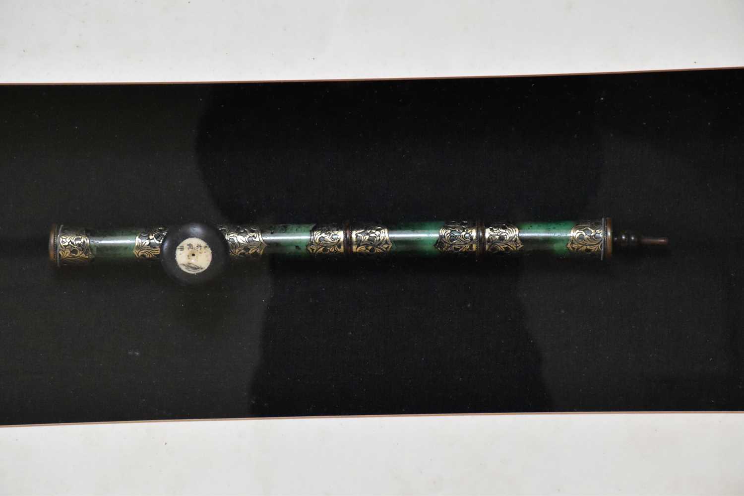 A green resin and white metal mounted opium pipe, together with a blue and white metal mounted opium - Image 3 of 4