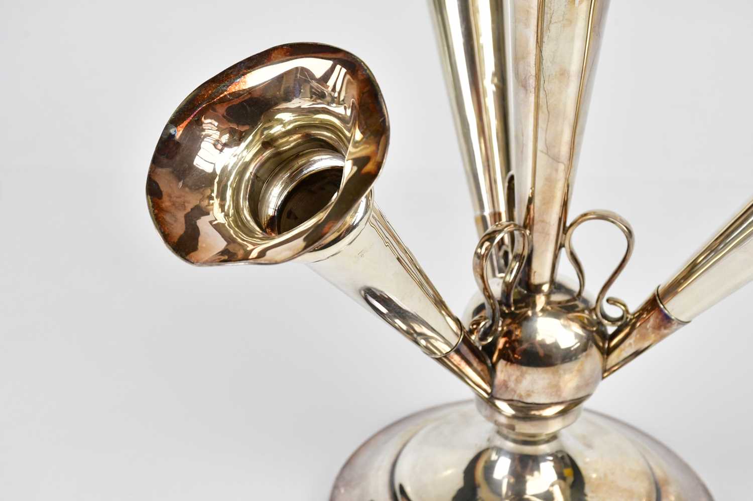 A George V hallmarked silver four branch epergne, Birmingham 1923, height 35cm (weighted). - Image 4 of 5