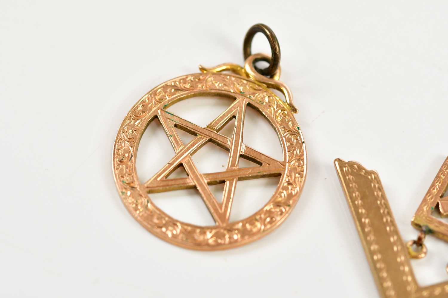 A 15ct yellow gold Masonic fob, approx 4.2g, and a 9ct yellow gold Masonic fob, approx 3.7g (2). - Image 2 of 5