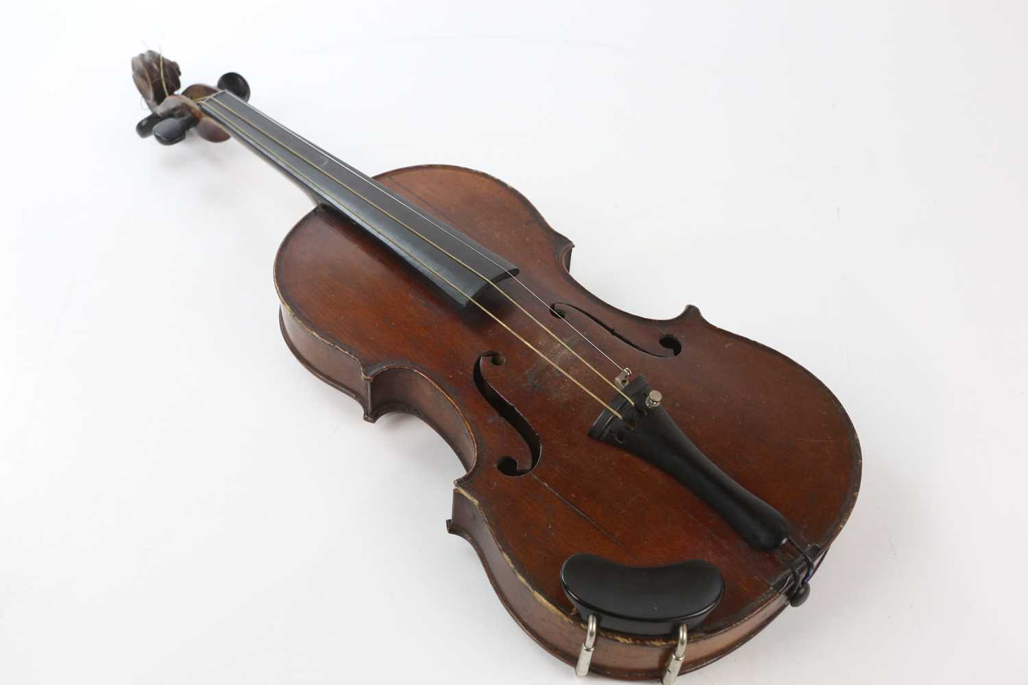 COMPAGNON; a French one piece back three-quarter size violin and bow. - Image 8 of 14