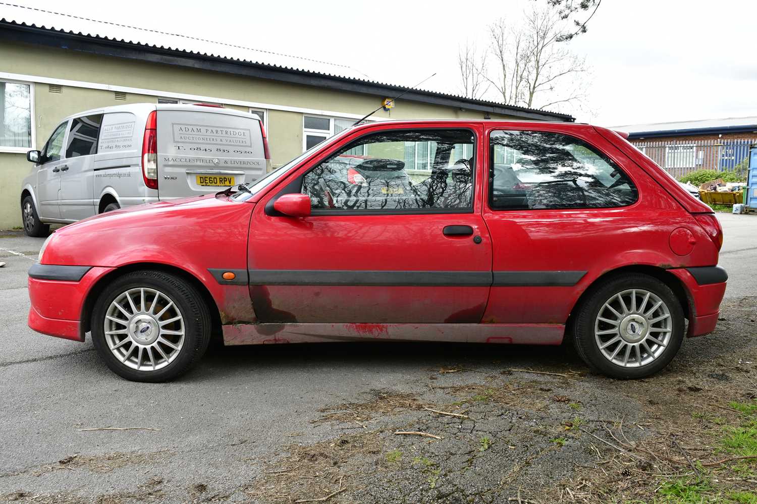 A Ford Fiesta, red, W945 WOA, complete with one key, with V5, service history and log book and MOT - Image 4 of 9