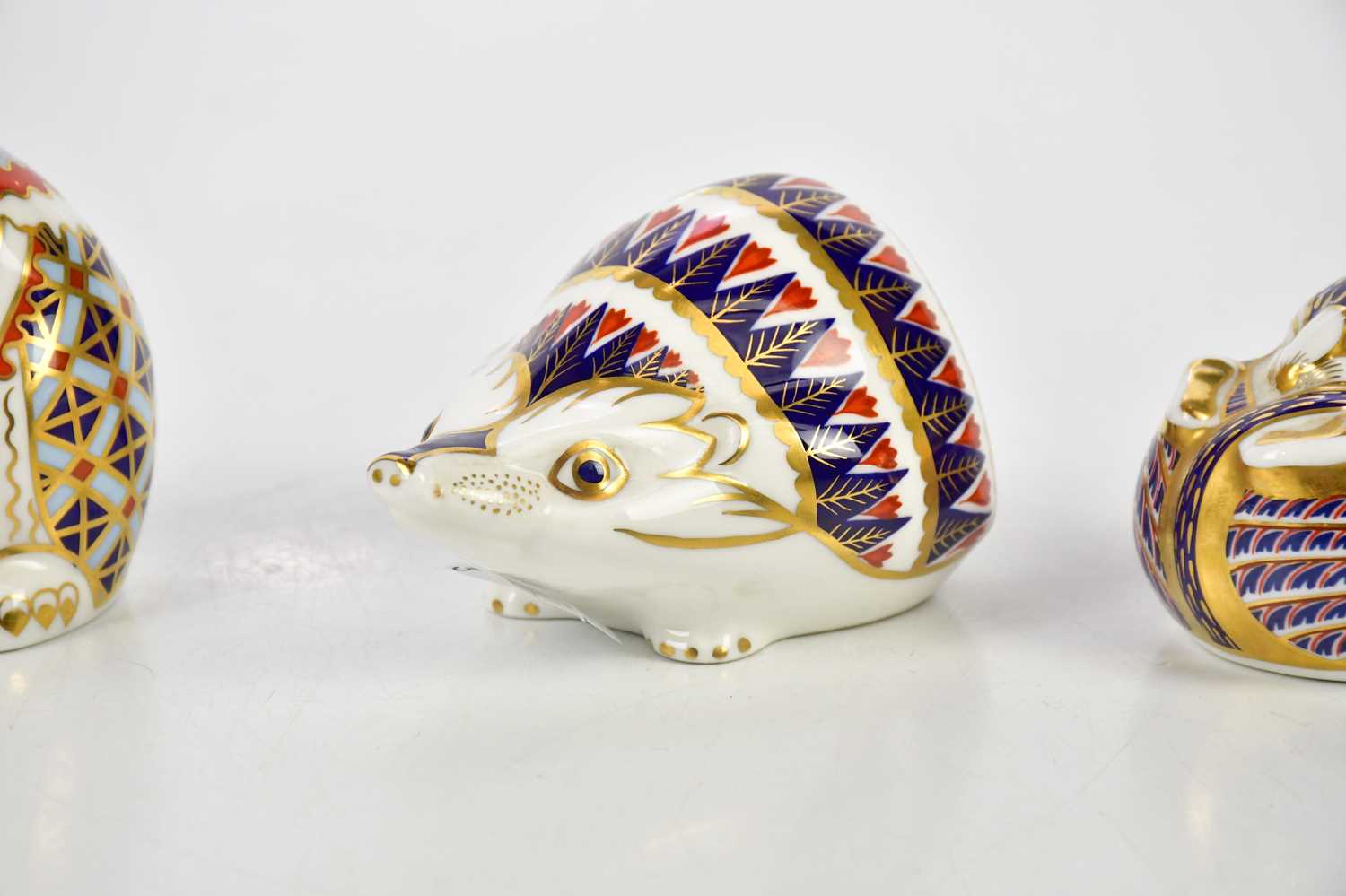 ROYAL CROWN DERBY; three animal form paperweights including bulldog and hedgehog (3). Condition - Image 3 of 4