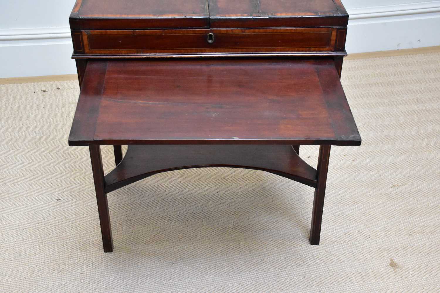 A Georgian inlaid mahogany gentleman's washstand/night table, the hinged covers enclosing mirror and - Image 3 of 3