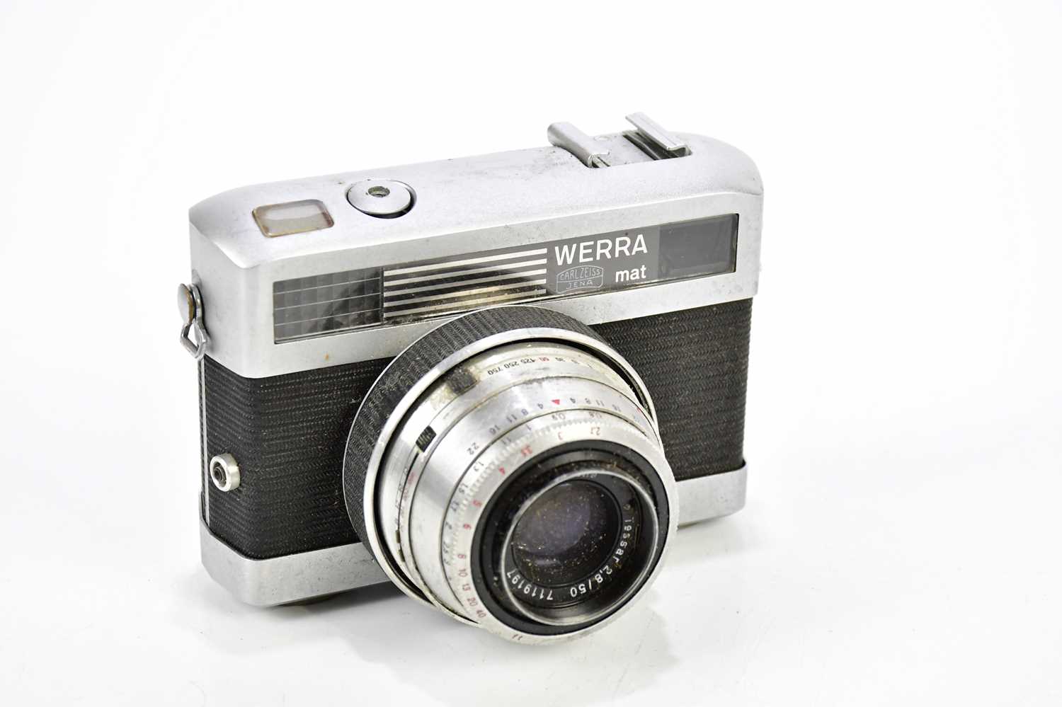 WERRA; three Werra 35mm film cameras, comprising a Werra 1 with a Tessar 50mm f2.8 lens, a Werra Mat - Image 3 of 4