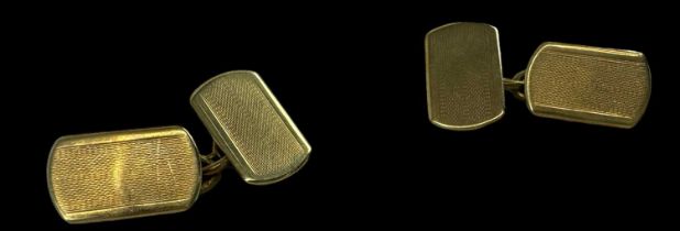 A pair of 9ct yellow gold cufflinks, approx 6.6g.