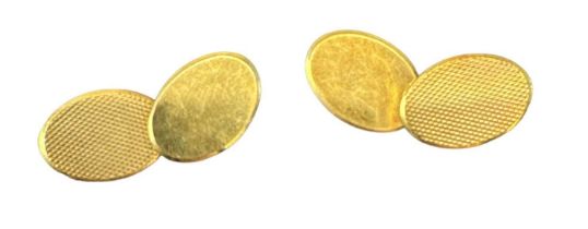 A pair of 9ct yellow gold cufflinks, combined approx 7.8g.