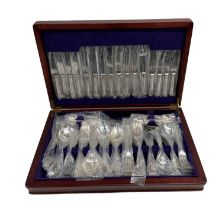 A cased Sheffield plate canteen of silver plated cutlery.