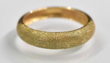 A 9ct yellow gold brushed ring, size O/P, approx 2.2g.