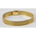 A 14ct yellow gold bracelet, length 20cm, approx 26g.