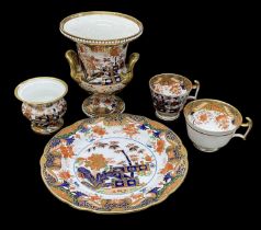 SPODE; a 19th century Imari decorated twin handled urn, height 15.5cm, diameter 12.5cm (af), a Spode