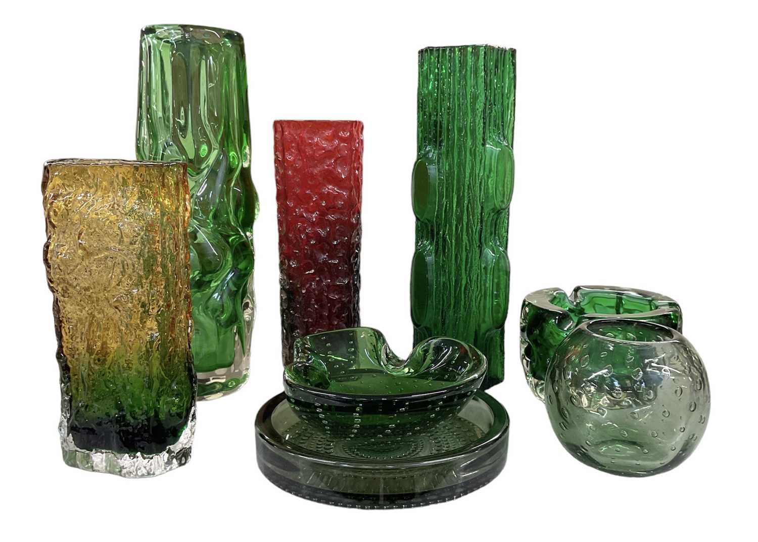 A group of art glass including Whitefriars, Czech glass etc, height of tallest 26cm (8).