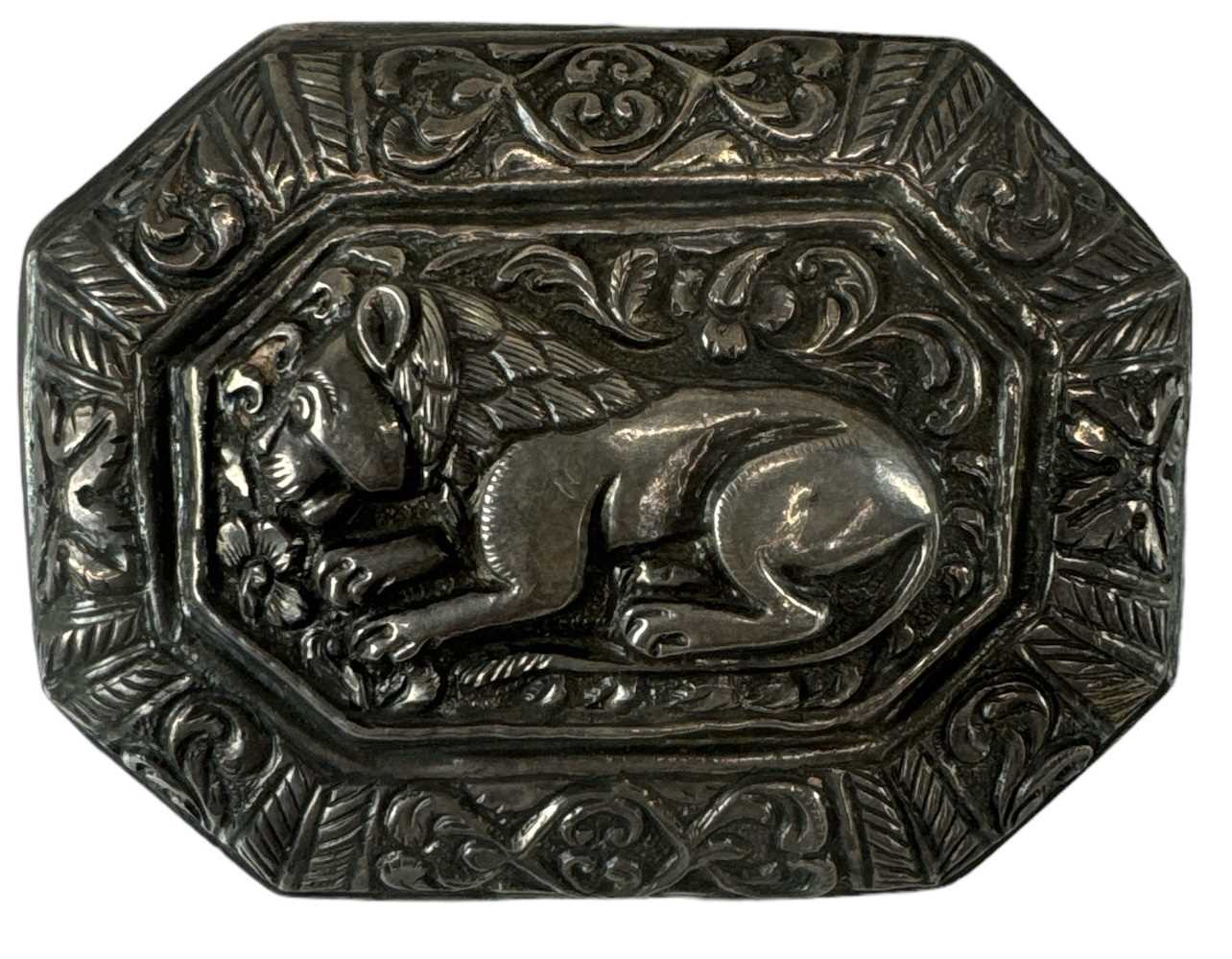 An Indian white metal snuff box of canted rectangular form and decorated with beasts, 6 x 5cm, - Image 3 of 3