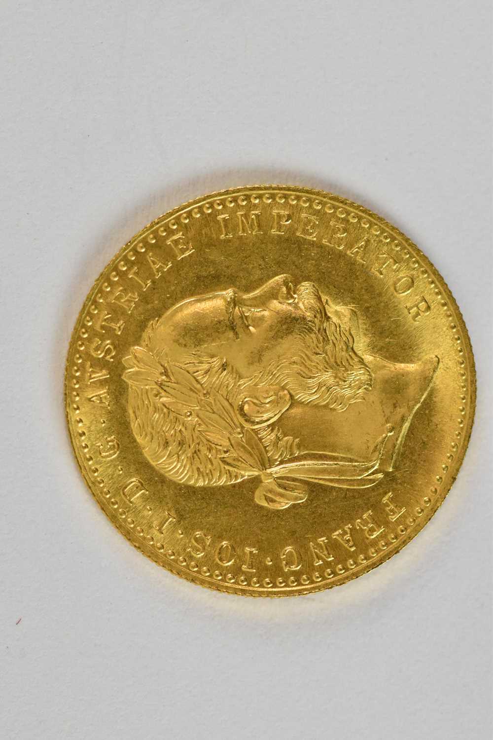 A 1915 Austrian ducat, diameter 2cm, approx 3.5g. - Image 2 of 2