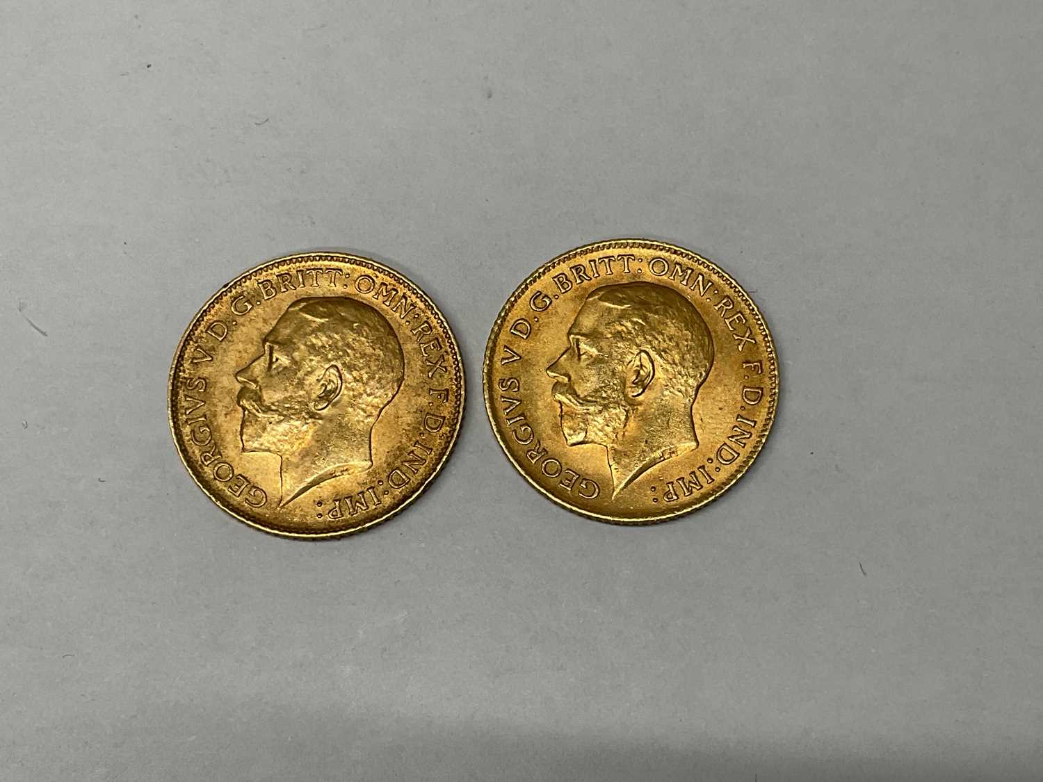 A George V 1914 half sovereign and a George V 1913 half sovereign (2). - Image 2 of 2