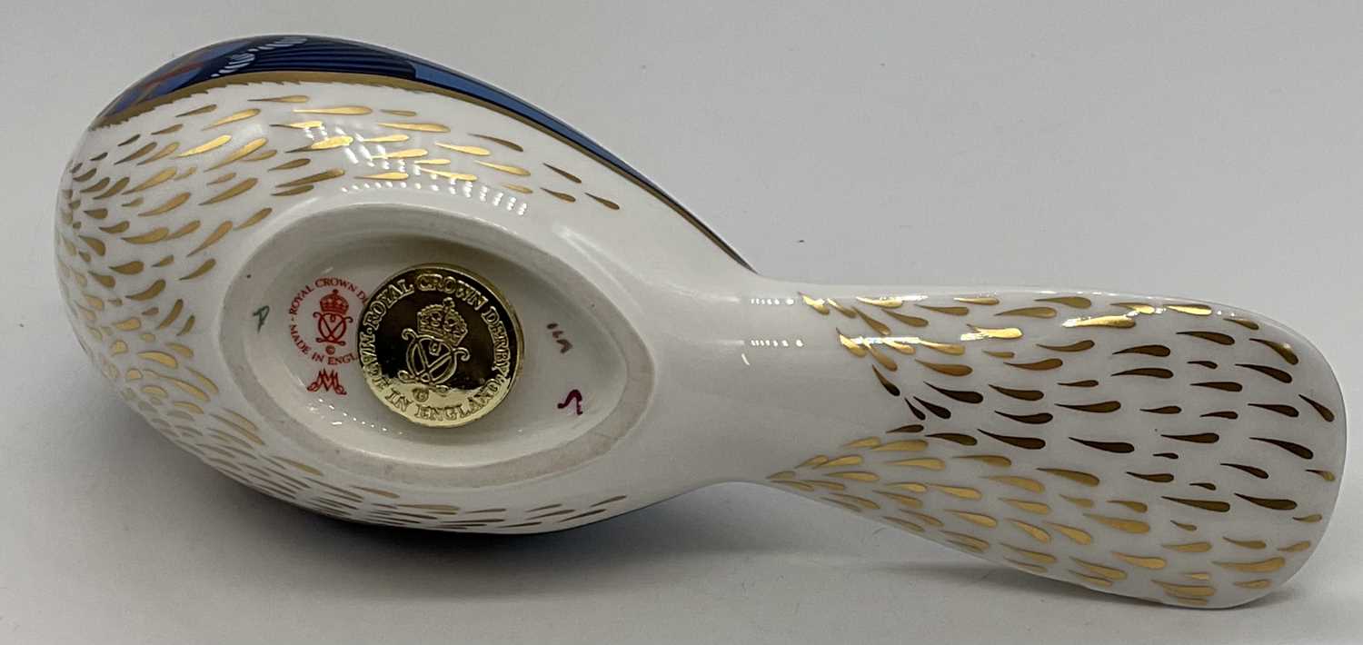 ROYAL CROWN DERBY; paperweights bird models comprising 'Blue Jay' with gold stopper, 'Waxwing' - Image 8 of 9