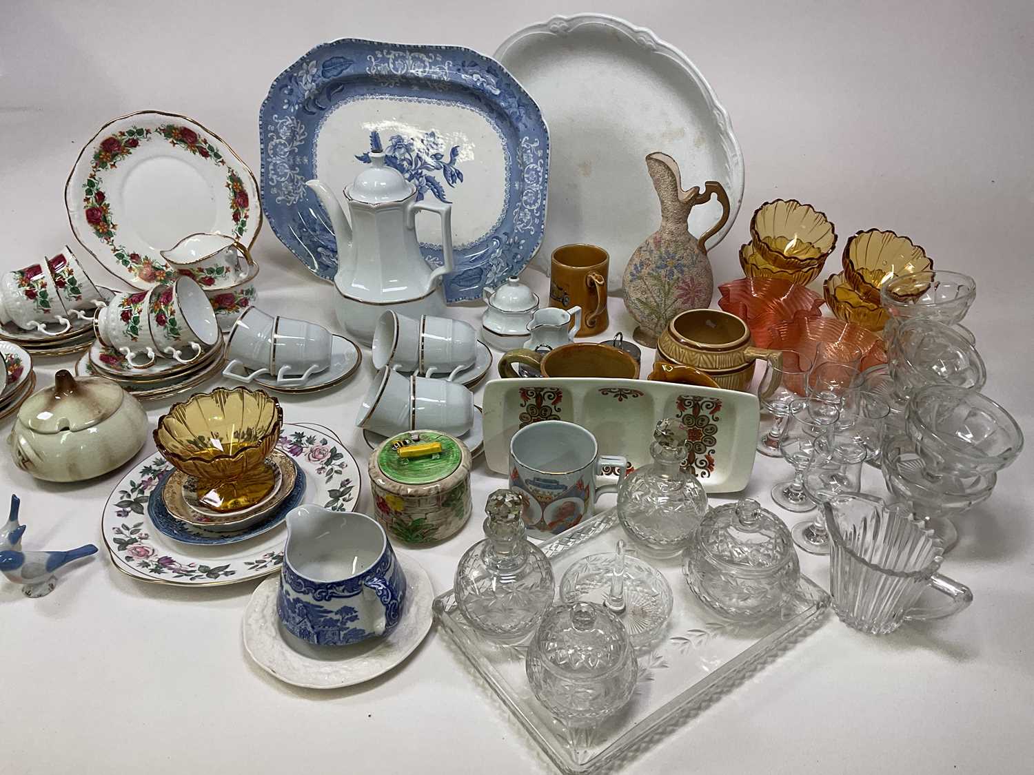 A quantity of ceramics and glass including a Spode platter, Sylvac onion pot and USSR ornamental - Image 2 of 4