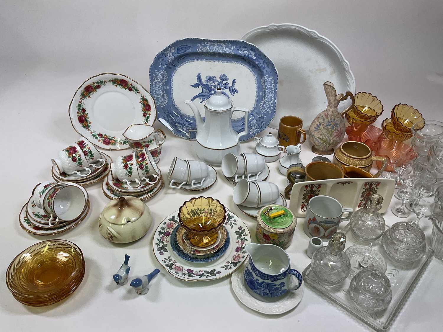 A quantity of ceramics and glass including a Spode platter, Sylvac onion pot and USSR ornamental - Image 4 of 4
