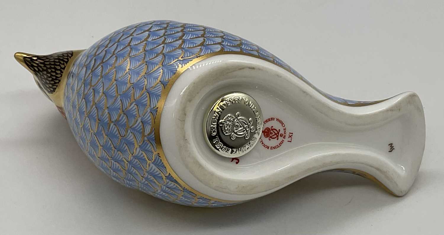 ROYAL CROWN DERBY; paperweights bird models comprising 'Blue Jay' with gold stopper, 'Waxwing' - Image 6 of 9