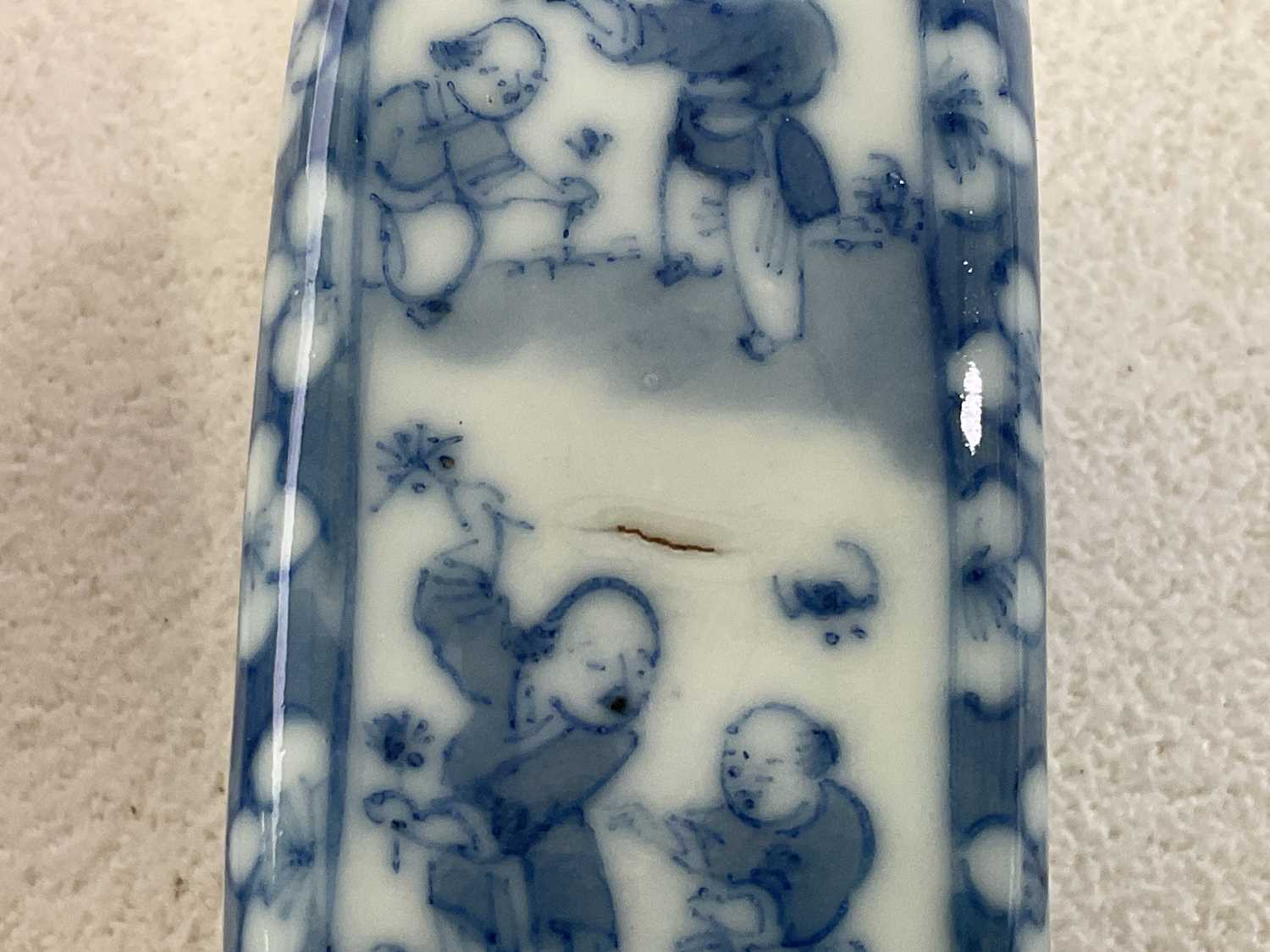 A 19th century Chinese cylindrical snuff bottle decorated with figures in a landscape and with - Image 7 of 21