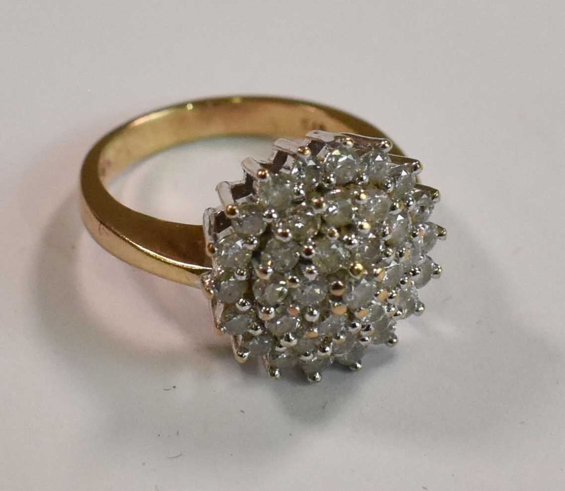 A 9ct gold domed dress ring, size H 1/2, approx 4g.