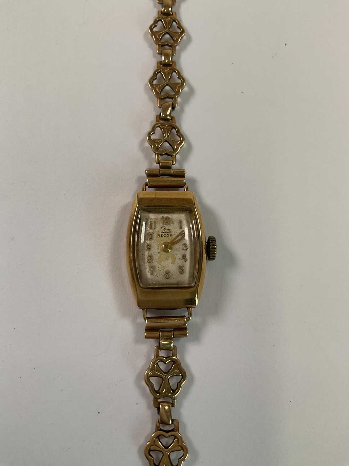 A lady's 9ct gold wristwatch, with hallmarked case and bracelet, total weight approx 11.7g, and - Image 3 of 3