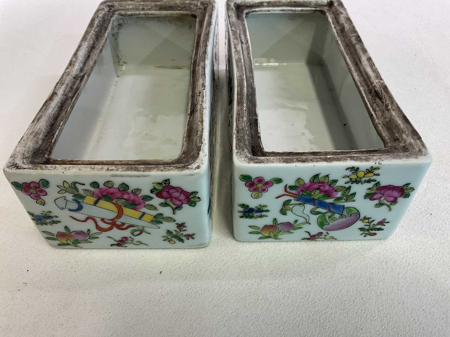 A Canton Famille Rose pair of boxes 20 x 9 x 9.5cm, also a Chinese scroll, 160 x 44cm and - Image 11 of 15