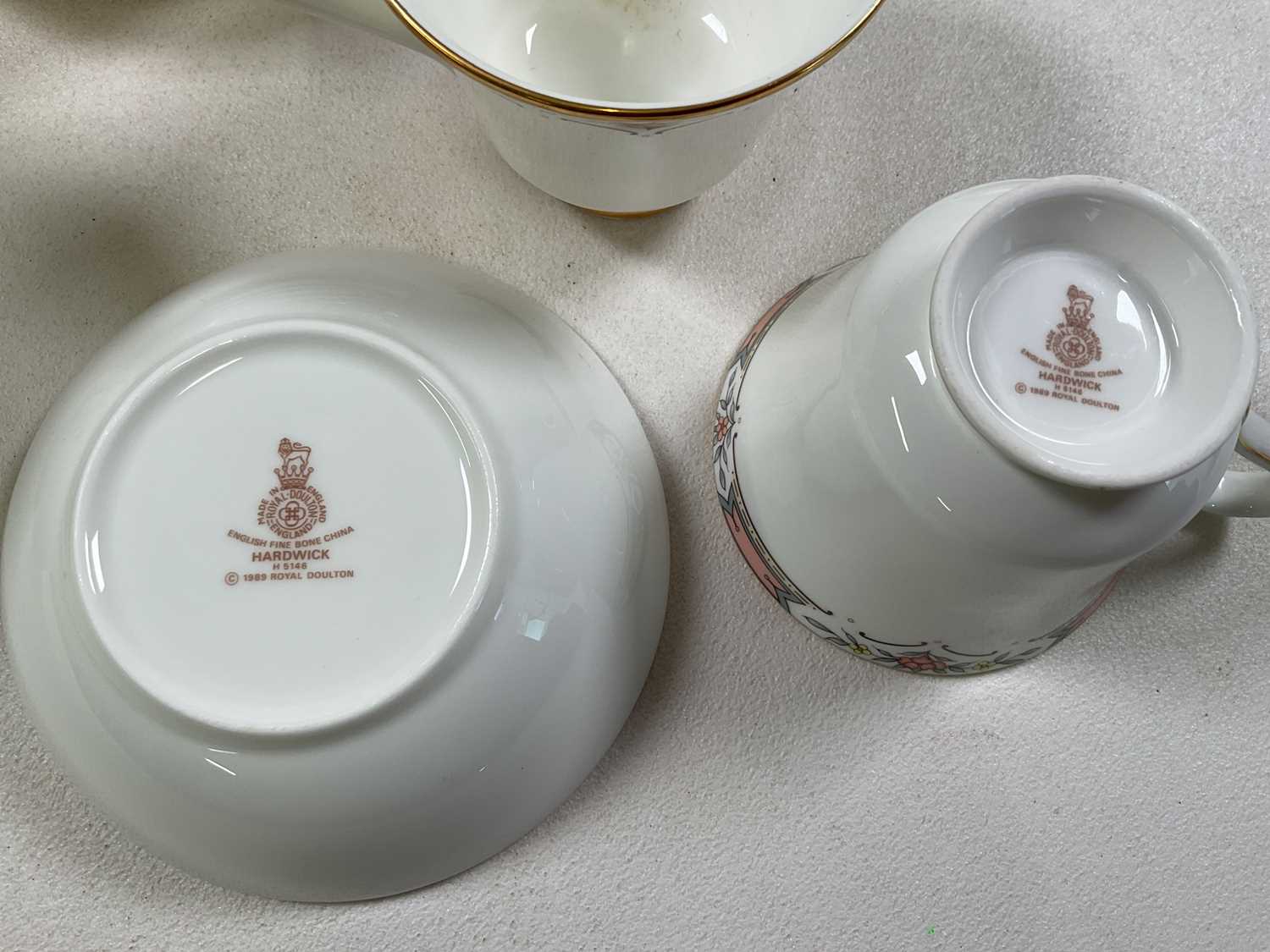 ROYAL DOULTON; a 'Hardwick' dinner/tea service to include plates, side plates, dishes, tea and - Image 3 of 3