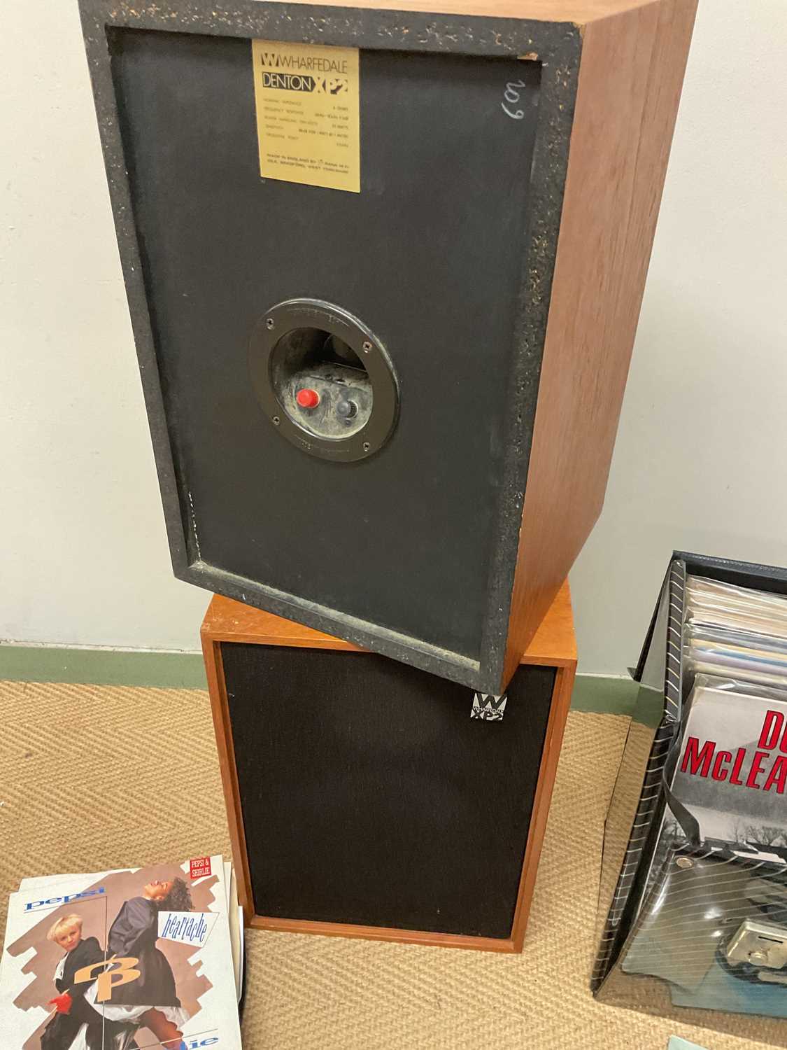 A pair of Wharfedale Denton XP2 speakers and a quantity of vinyl LPs and 45s, various genres. - Image 4 of 4