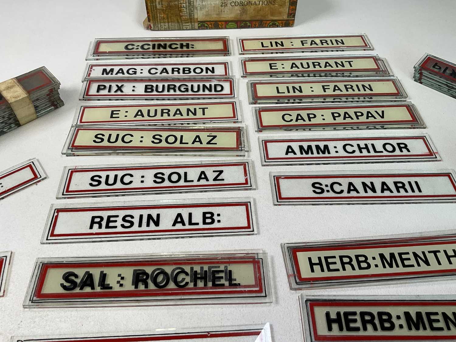 A collection late 19th early 20th century apothecary glass plate labels and other items to - Image 3 of 3