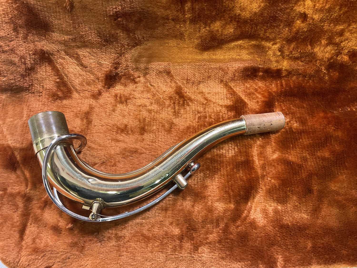 LAFLEUR; a tenor saxophone, cased (lacking mouthpiece) - Bild 7 aus 8