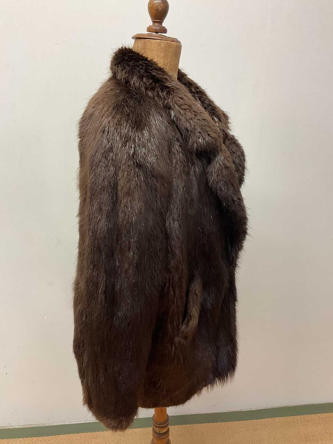 A beaver fur jacket by Antonovich, approx size 14 - Image 2 of 4