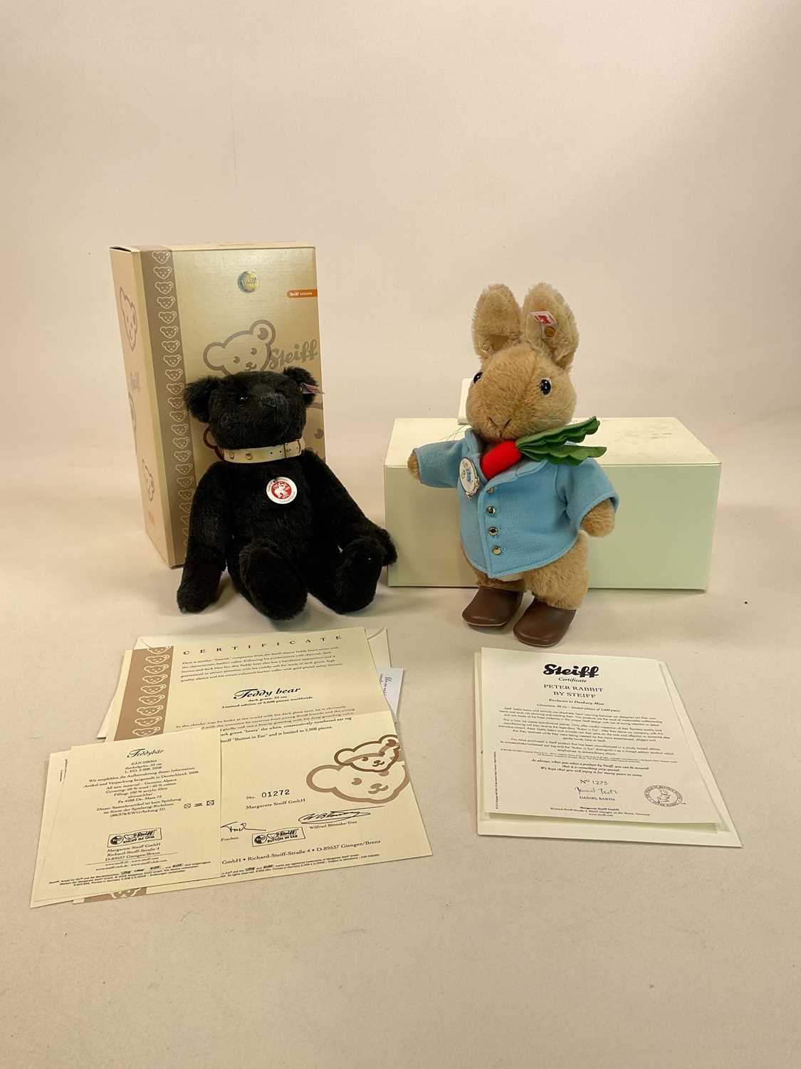 STEIFF; a boxed classic limited edition Teddy bear, dark green with growler, 038365, height 32cm