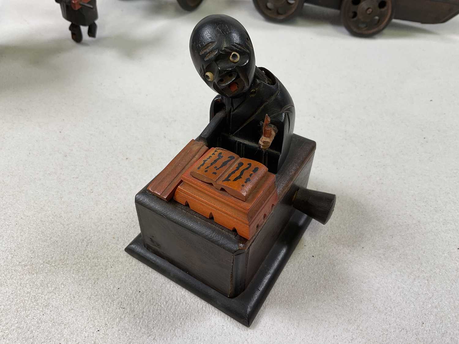 KOBE; six Japanese early 20th century novelty wooden toys, (in af condition). - Bild 4 aus 7