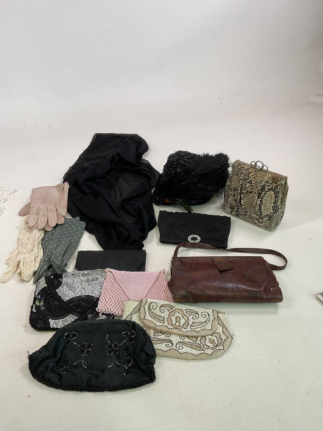 A collection of vintage accessories including beaded evening and other bags circa 1930 and later, - Image 2 of 6
