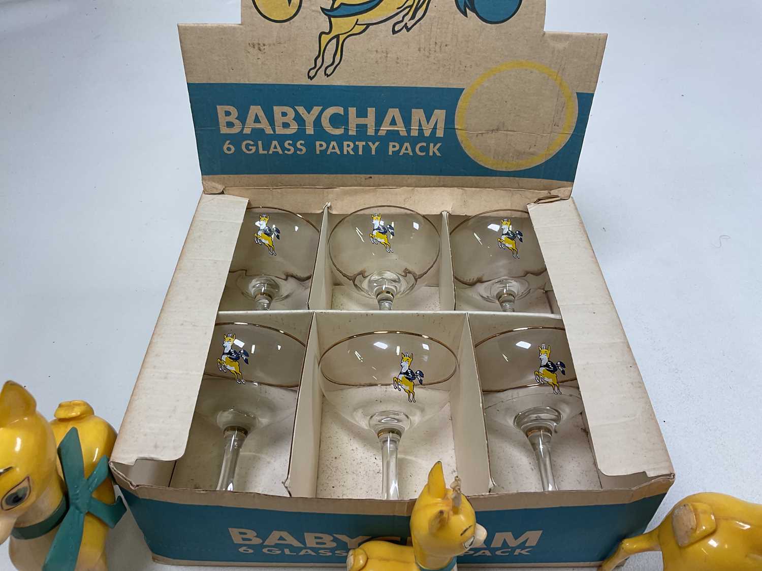 BABYCHAM; a boxed six glass party pack, also three Babycham plastic figures (one af). - Bild 2 aus 2