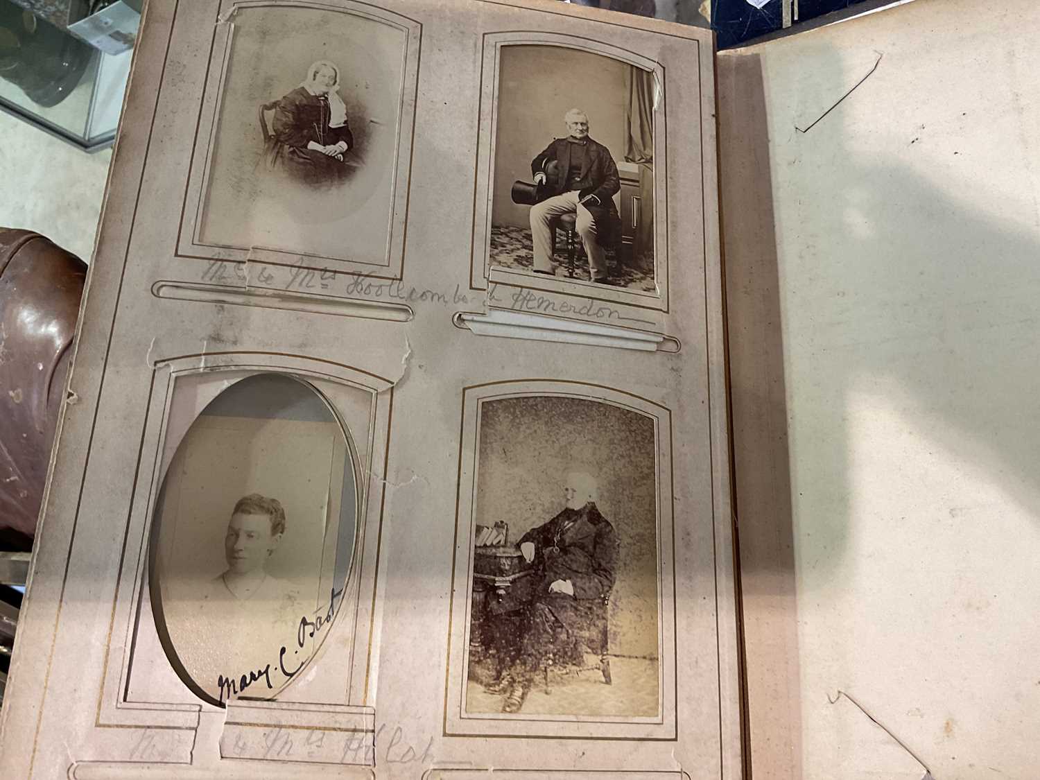 A Victorian photograph album, containing approximately one hundred photographs, mainly people and - Bild 26 aus 26