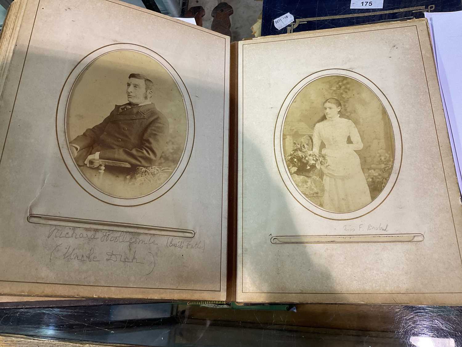 A Victorian photograph album, containing approximately one hundred photographs, mainly people and - Bild 22 aus 26