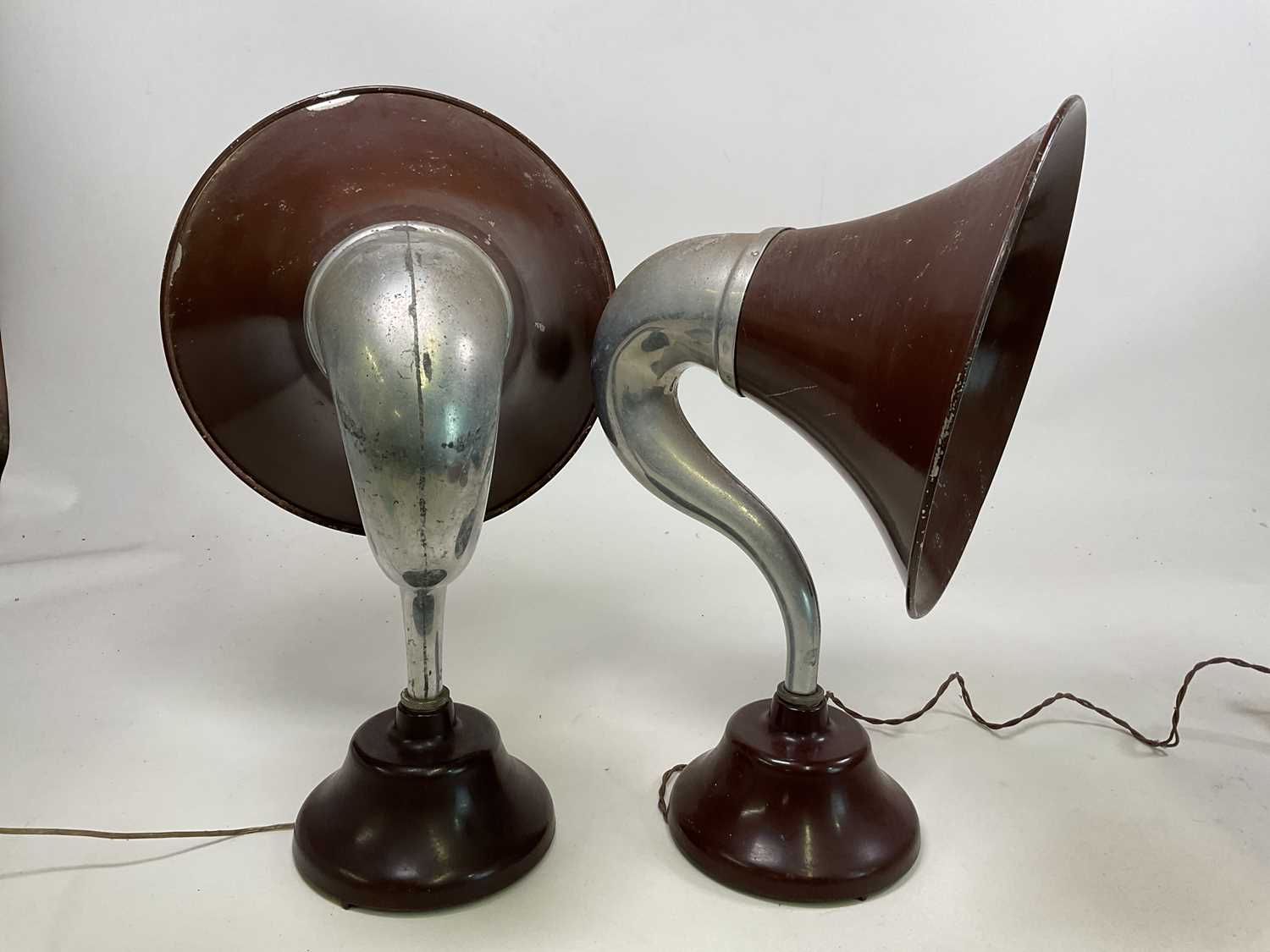 A pair of vintage 1930s table top speakers, marked BTH, Type C2, Form C, patent No 199678, height - Bild 2 aus 4