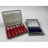 MAPLE & CO, LONDON; cased set of six George V hallmarked silver teaspoons, with 1935 jubilee