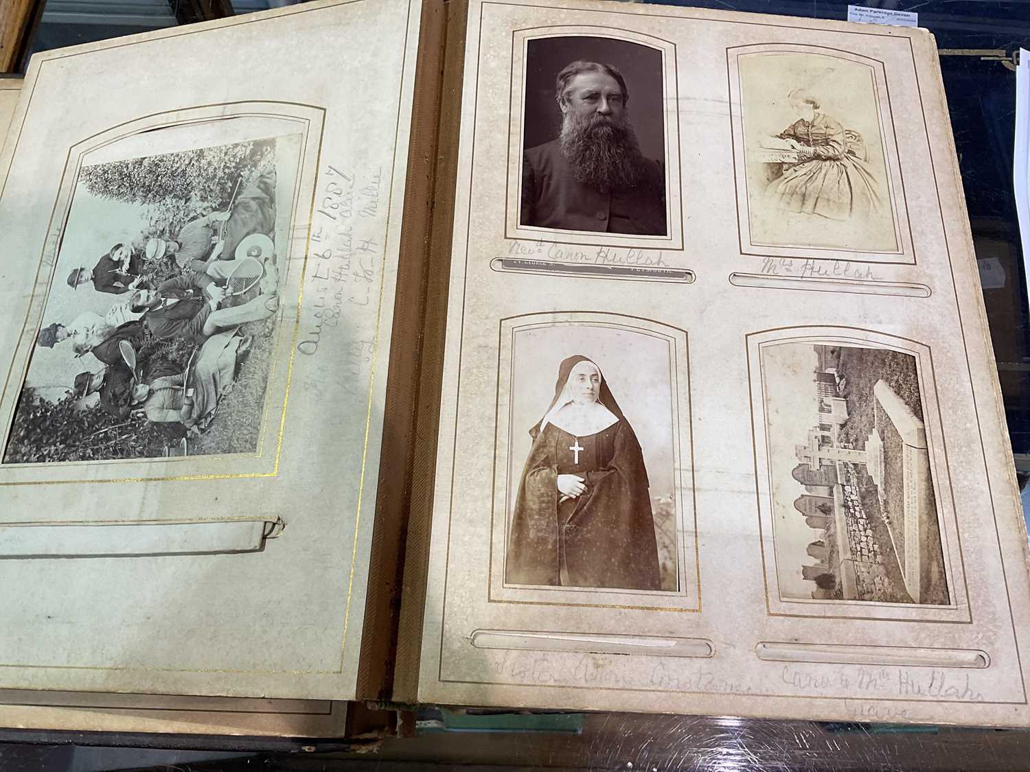 A Victorian photograph album, containing approximately one hundred photographs, mainly people and - Bild 8 aus 26