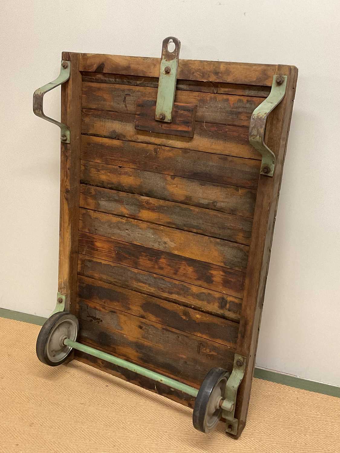 A mid 20th century station porter's luggage trolley/dolly with plank top, 120 x 80cm. - Image 4 of 4