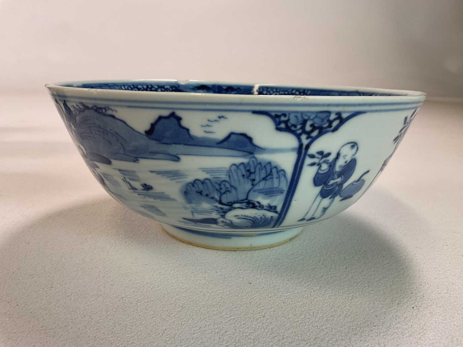 A late 19th century Chinese blue and white bowl with painted four character mark to base, diameter - Image 2 of 15