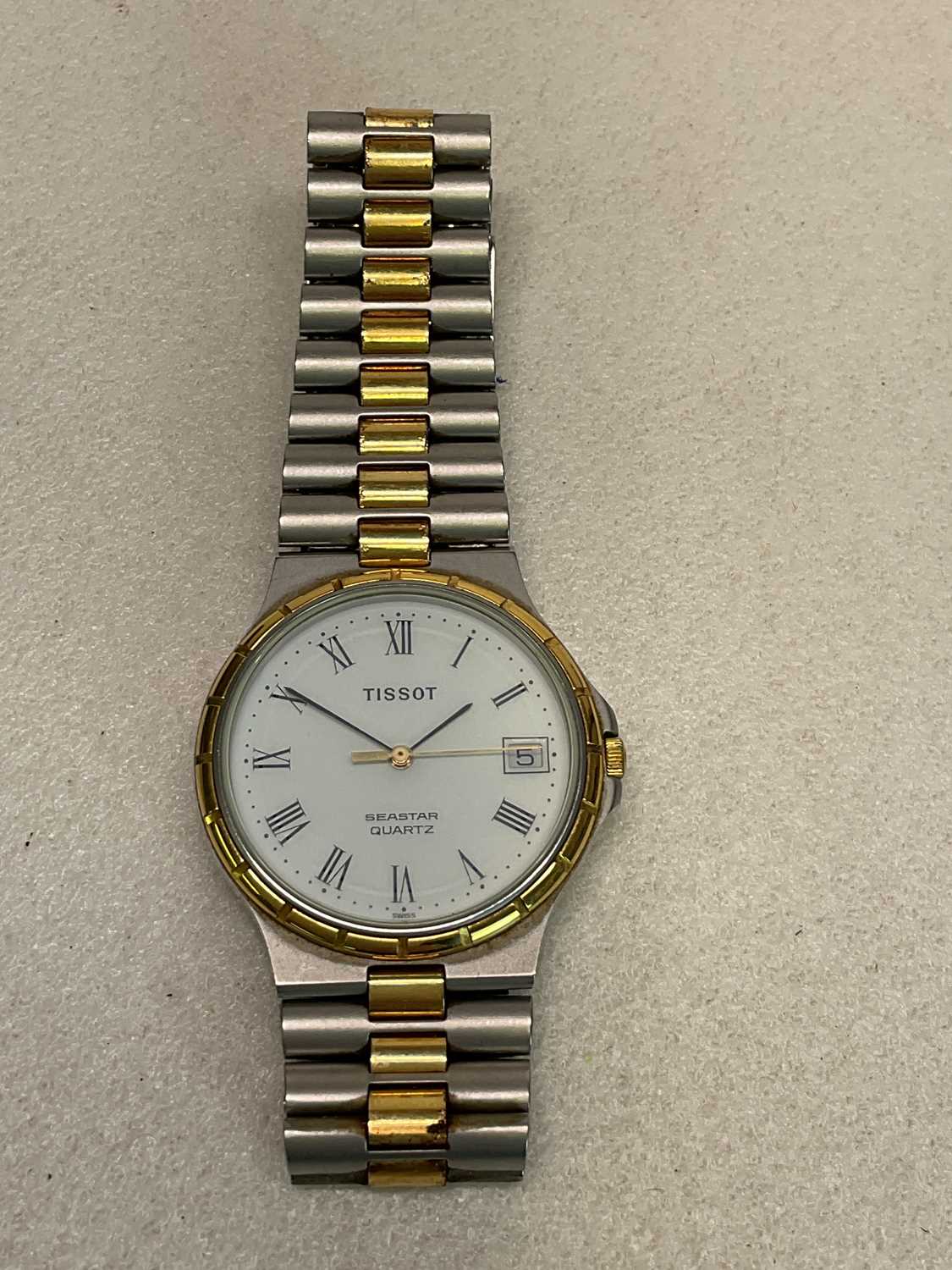 A vintage automatic Sicura gentleman's wristwatch, with a boxed quartz Tissot lady's watch T830/ - Image 8 of 10