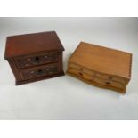Two inlaid boxes, the larger with two drawers, 22 x 32 x 22cm, and the smaller inlaid box with